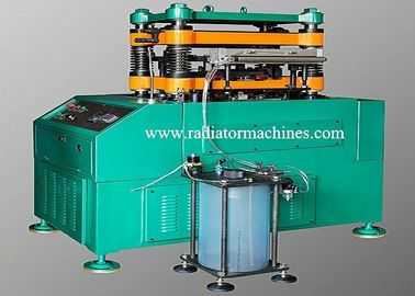 Fast Speed ​​120 SPM ماكينة صنع الزعنفة ختم Lanced Offset Fin 500 Mm